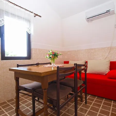 Apartment Fuer 5 Personen Ca 55 Qm In Banjole, Istrien Istrische Riviera Banjole